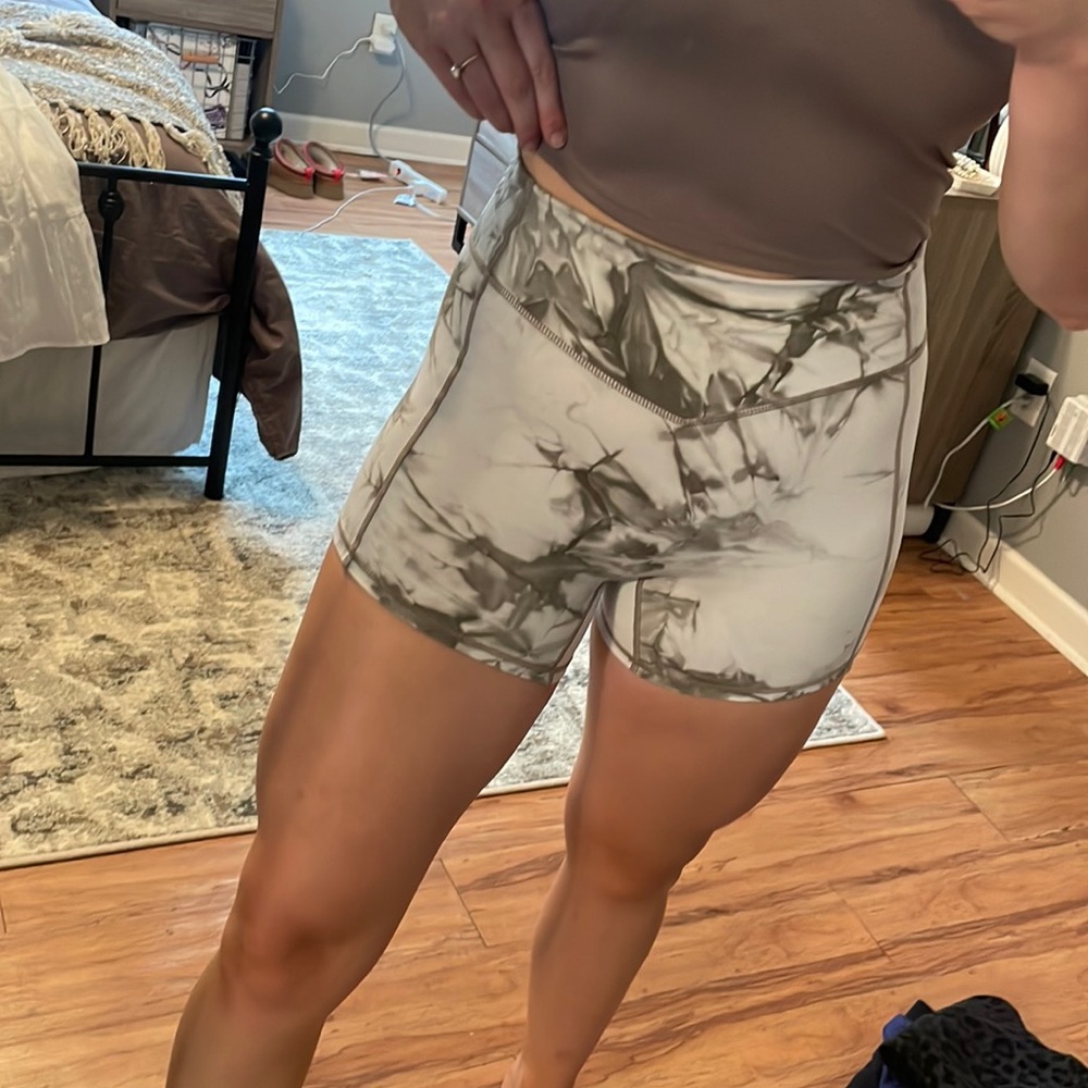 Vitality/Balance shorts